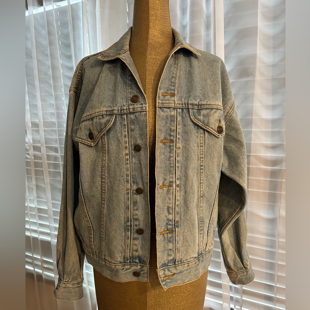 Vintage Warner Brothers Looney Tunes Jean Jacket